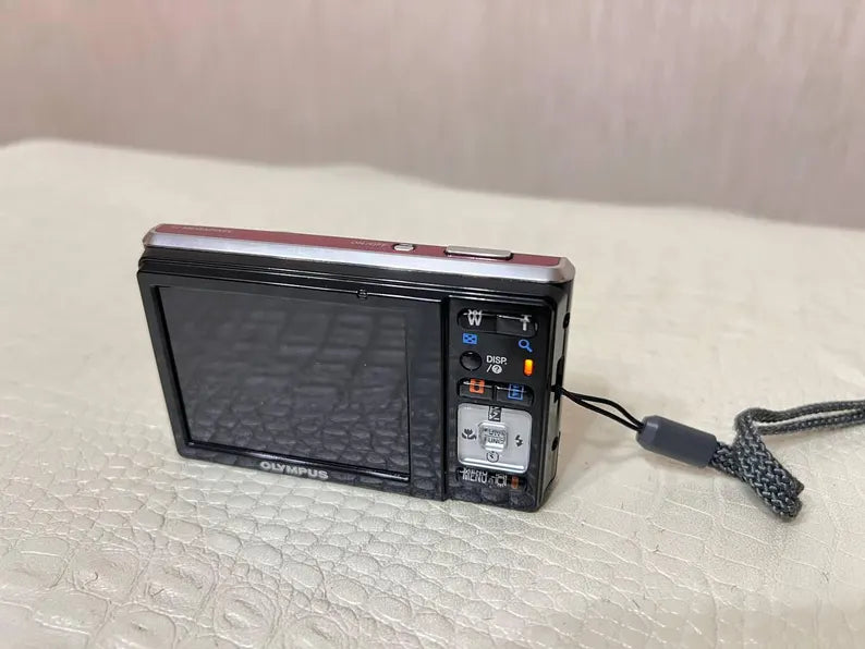 Olympus X-930 12mp pink With XD Card, Battery, Charger Tested Working