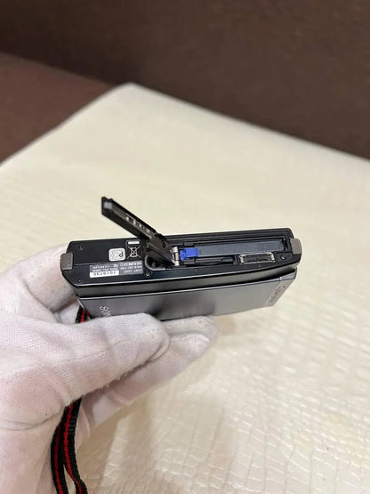 Sony Cybershot DSC-T300 10.1MP Digital Camera + charger and memory card