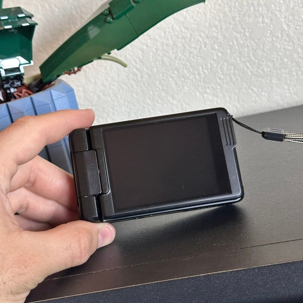 Nikon COOLPIX S6900 16MP Compact Digital Camera (Black) with Flip Screen and Wi-Fi 🍥 🎀📷