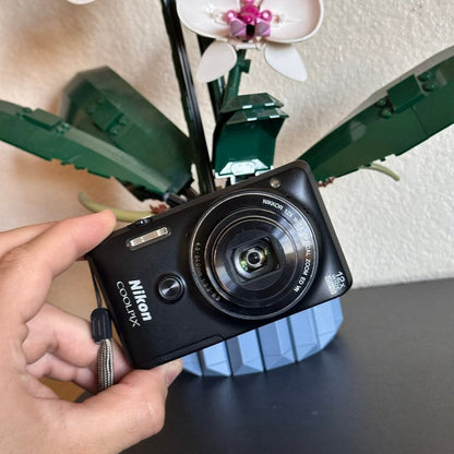 Nikon COOLPIX S6900 16MP Compact Digital Camera (Black) with Flip Screen and Wi-Fi 🍥 🎀📷