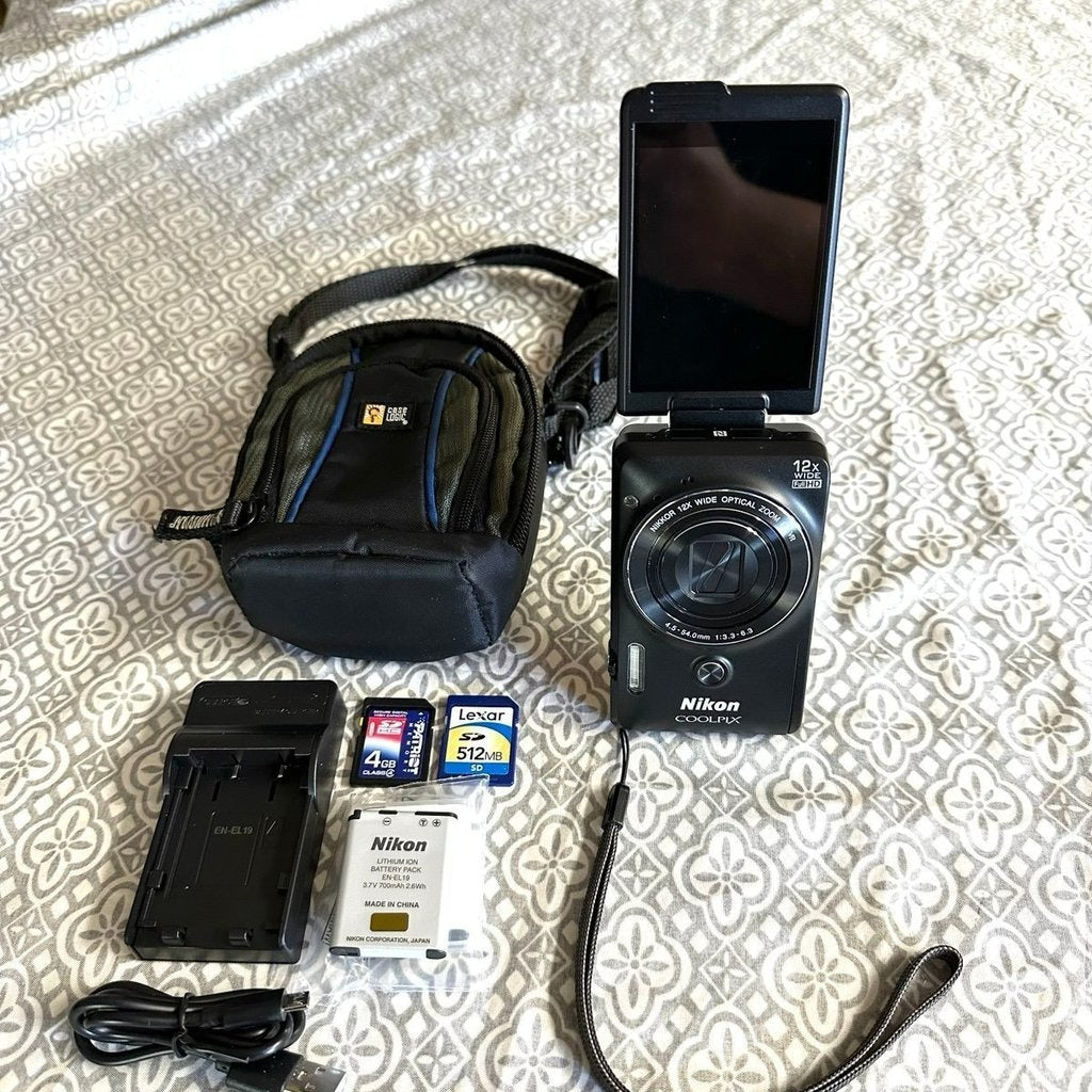 Nikon COOLPIX S6900 16MP Compact Digital Camera (Black) with Flip Screen and Wi-Fi 🍥 🎀📷