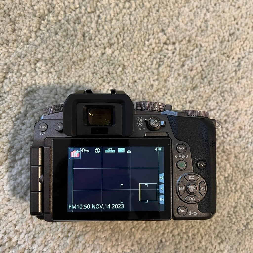 Nikon COOLPIX S6900 16MP Compact Digital Camera (Black) with Flip Screen and Wi-Fi 🍥 🎀📷