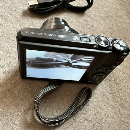 Nikon COOLPIX S6900 16MP Compact Digital Camera (Black) with Flip Screen and Wi-Fi 🍥 🎀📷