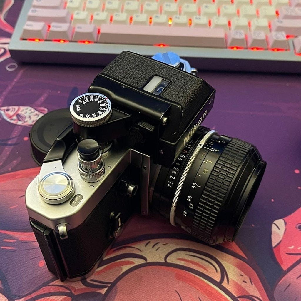 Nikon COOLPIX S6900 16MP Compact Digital Camera (Black) with Flip Screen and Wi-Fi 🍥 🎀📷