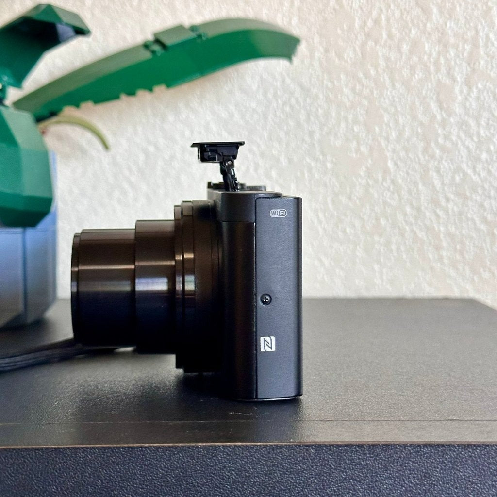 Sony Cyber-shot DSC-WX500 Digital Camera (Black) - Compact 18.2MP with 30X Optical Zoom 📷