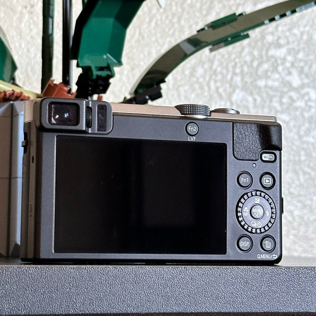 Used Panasonic Lumix DMC-ZS50 Digital Camera (Silver) | 12.1MP 📸✨