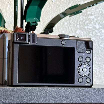 Used Panasonic Lumix DMC-ZS50 Digital Camera (Silver) | 12.1MP 📸✨