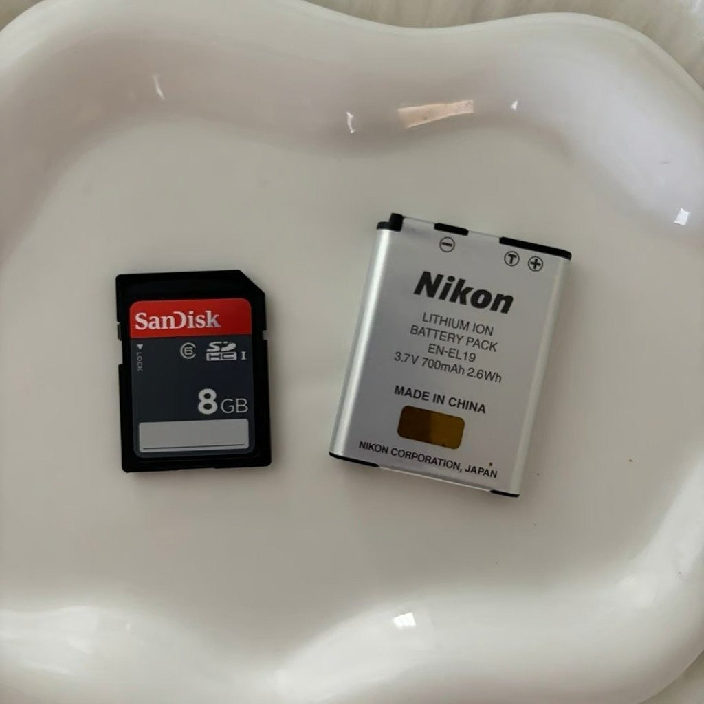 Nikon COOLPIX S6900 16MP Compact Digital Camera (Black) with Flip Screen and Wi-Fi 🍥 🎀📷