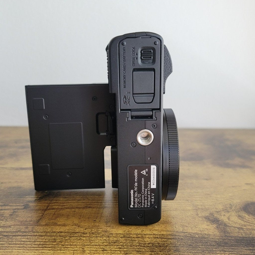 Panasonic LUMIX DC-ZS70 20.3 Megapixel Digital Camera (Complete Open Box) 📷