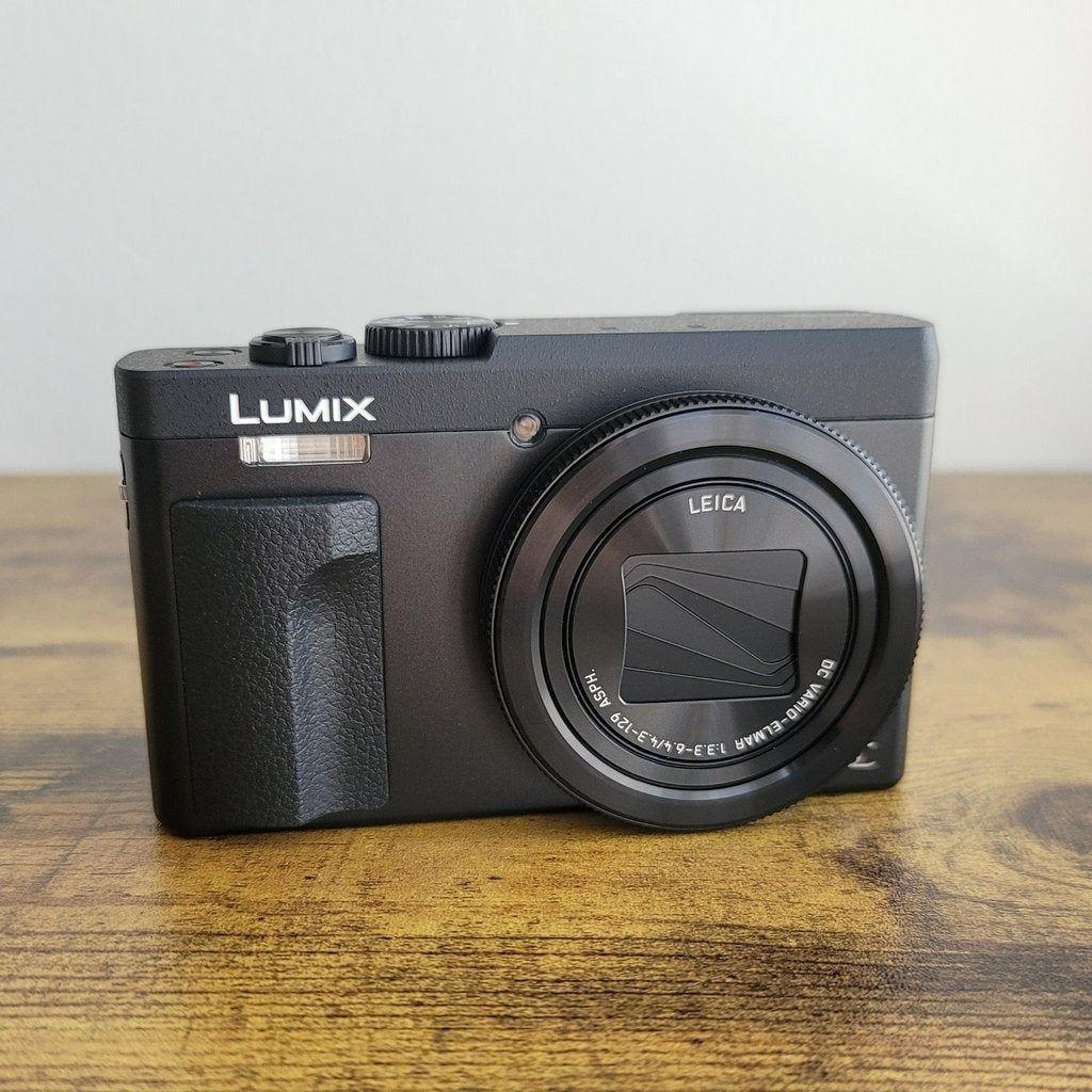 Panasonic LUMIX DC-ZS70 20.3 Megapixel Digital Camera (Complete Open Box) 📷