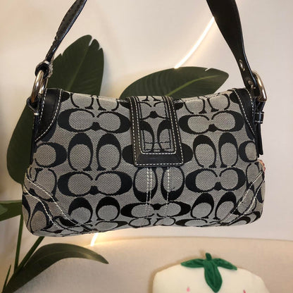 Coach Y2K Vintage Soho Flap Mini 2006 🍒✨💕 wC