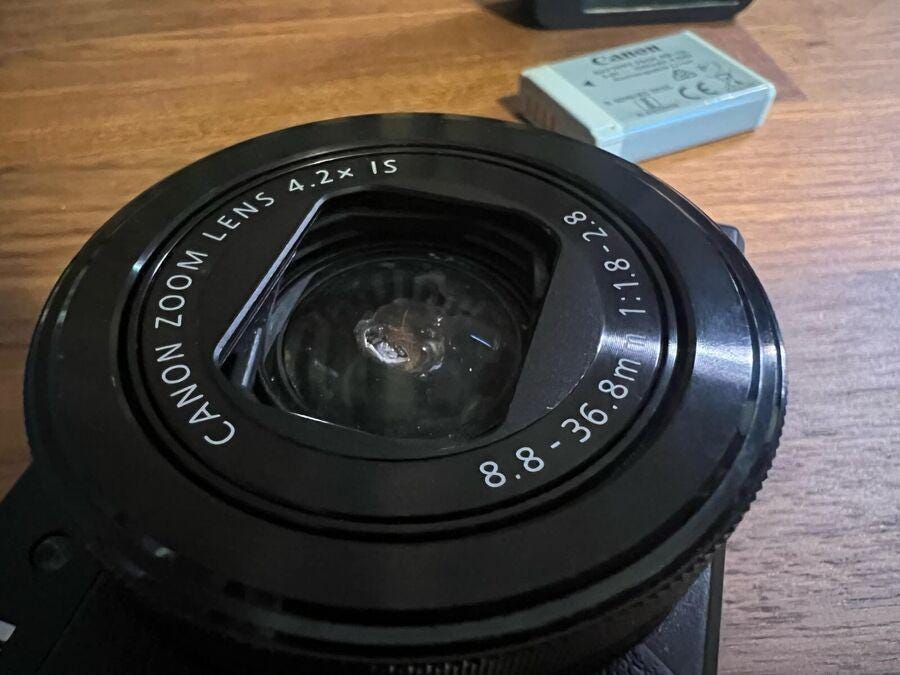 Canon PowerShot G7 X Mark II Digital Camera for Parts/Repair