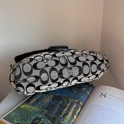 Coach Signature Buckle Shoulder Bag Black Grey Silver hO