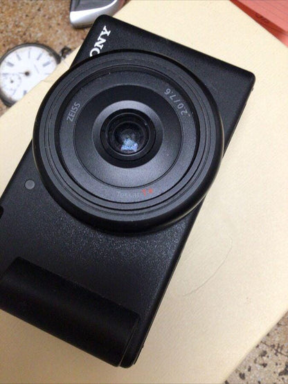 Sony ZV-1F Camera with a Wide & Macro Lens