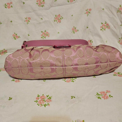 Vintage Barbie Pink Soho Buckle Signature Cs Rare Shoulder Purse sJ