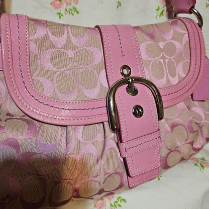 Vintage Barbie Pink Soho Buckle Signature Cs Rare Shoulder Purse sJ