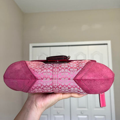 Vintage Coach Soho Jacquard Shoulder Bag pV