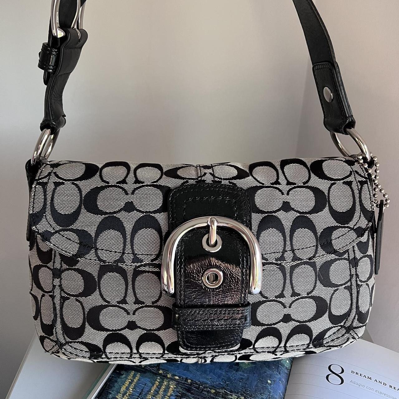 Coach Signature Buckle Shoulder Bag Black Grey Silver hO