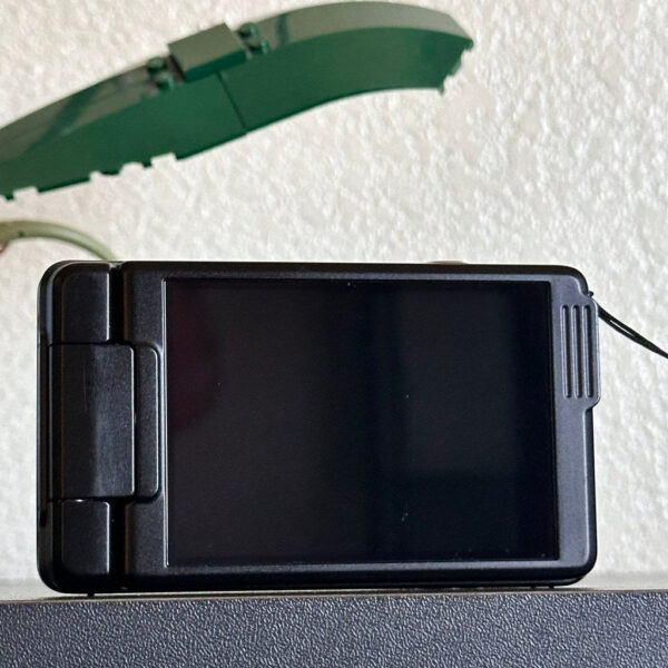 Nikon Coolpix S6900 16Mp Black Compact Digital Camera With Flip Screen And Wi Fi Hj - Image 5