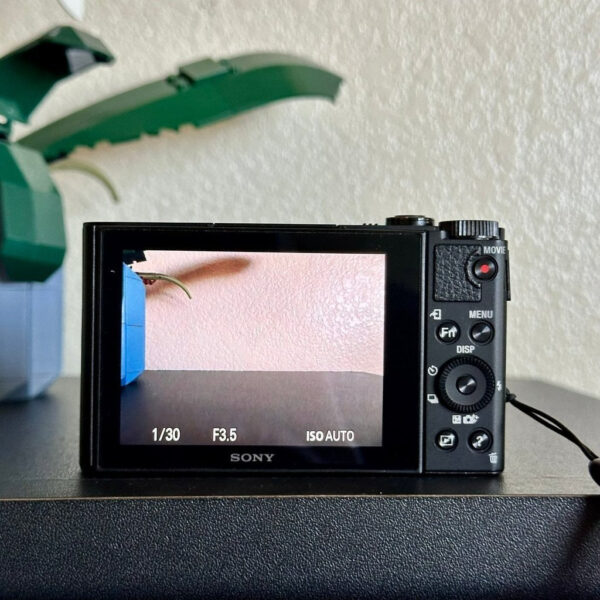 Sony Cyber Shot Dsc Wx500 Digital Camera Black 18 2Mp 30X Optical Zoom Vlogging Ad - Image 12