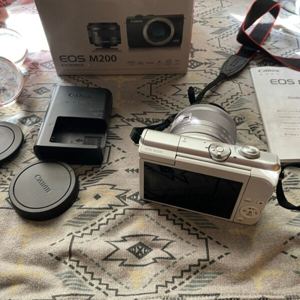 Canon Eos M200 Hh - Image 2