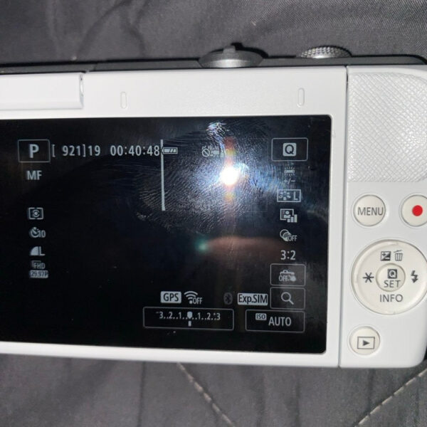 Canon Eos M200 Hh - Image 8