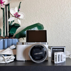Samsung Nx3000 Mirrorless Digital Camera With 16 50Mm