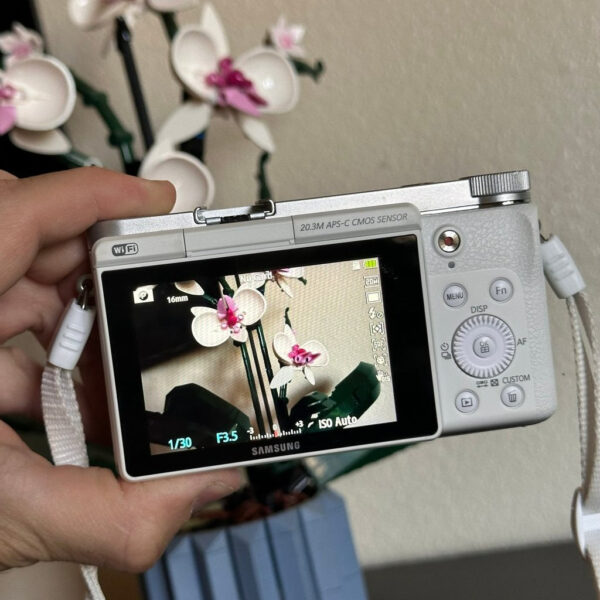 Samsung Nx3000 Mirrorless Digital Camera With 16 50Mm - Image 6