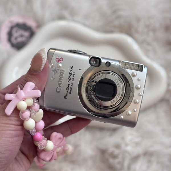 Canon Sd850 Is Digital Camera 8Mp Wp - Image 4