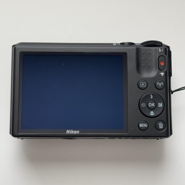 Nikon Coolpix S7000 Digital Camera Bundle Jh - Image 3